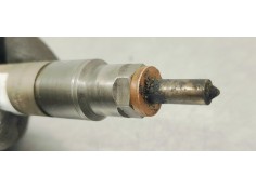 Recambio de inyector para renault megane i classic (la0) 1.9 dti rn (laon) referencia OEM IAM 7700112883  