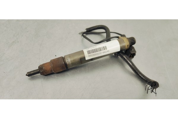 Recambio de inyector para volkswagen golf iv berlina (1j1) 1.9 tdi referencia OEM IAM 028130201S  