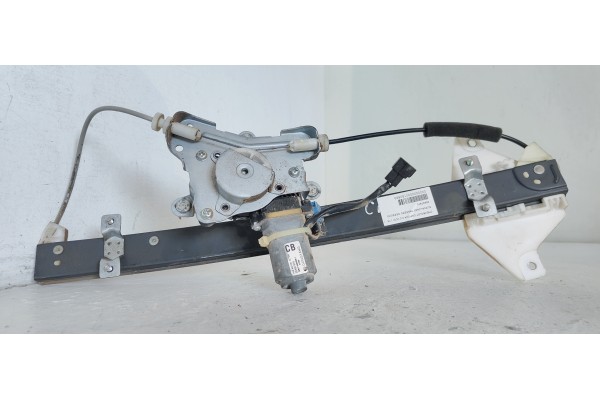 Recambio de elevalunas trasero derecho para chevrolet captiva 2.0 vcdi ltx referencia OEM IAM 25937970  