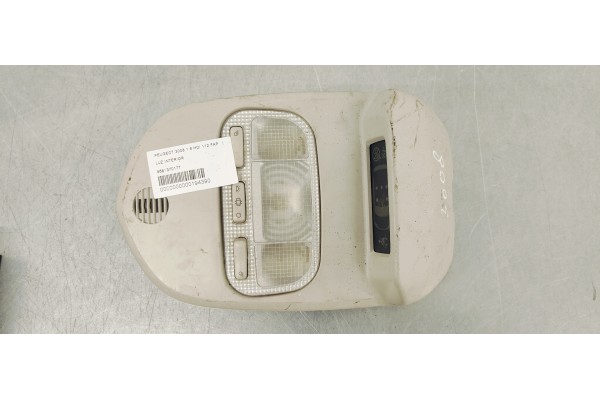 Recambio de luz interior para peugeot 3008 1.6 hdi 112 fap referencia OEM IAM 9681370177  