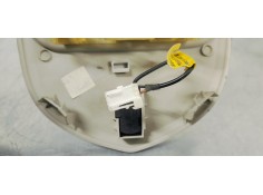 Recambio de luz interior para peugeot 3008 1.6 hdi 112 fap referencia OEM IAM 9681370177  