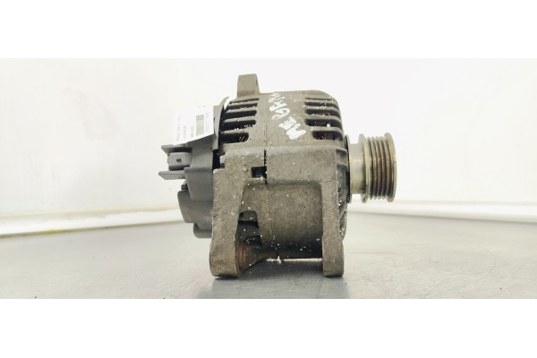 Recambio de alternador para renault scenic ii grand confort dynamique referencia OEM IAM 8200100907  