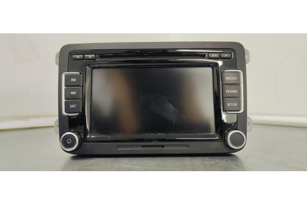 Recambio de sistema audio / radio cd para volkswagen passat lim. (362) 2.0 tdi referencia OEM IAM 1K0035180AF  