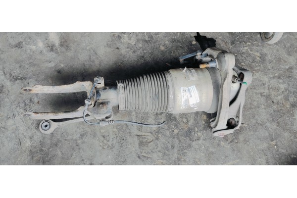 Recambio de amortiguador delantero derecho para audi q7 (4l) 3.0 tdi referencia OEM IAM 7L8616040B  