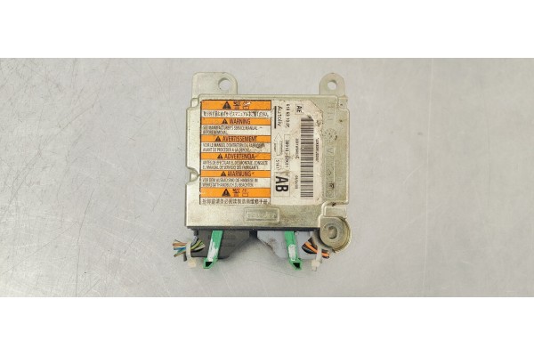 Recambio de centralita airbag para opel agila b 1.2i 85 referencia OEM IAM 3891052K81  