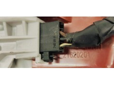 Recambio de piloto trasero derecho interior para opel meriva b referencia OEM IAM 21628003  