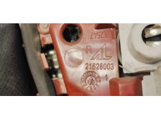 Recambio de piloto trasero derecho interior para opel meriva b referencia OEM IAM 21628003  