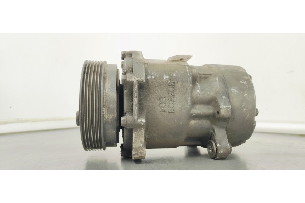 Recambio de compresor aire acondicionado para volkswagen golf iv berlina (1j1) básico referencia OEM IAM 1J0820803F  