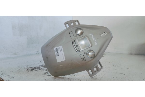 Recambio de luz interior para citroen c4 picasso 1.6hdi 120 fap referencia OEM IAM 9678124177  