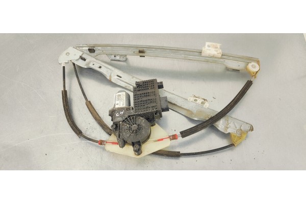 Recambio de elevalunas delantero derecho para citroen c4 grand picasso exclusive referencia OEM IAM 9682495780  