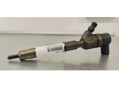Recambio de inyector para hyundai i30 1.6 crdi 115 referencia OEM IAM 0445110320  