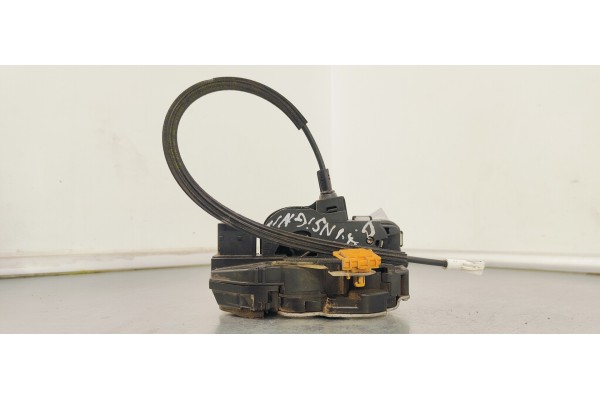 Recambio de cerradura puerta delantera derecha para opel insignia berlina 1.6 cdti 136 fap referencia OEM IAM 3023880  