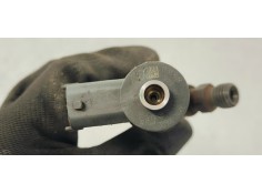 Recambio de inyector para hyundai i30 1.6 crdi 115 referencia OEM IAM 0445110320  
