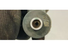 Recambio de inyector para hyundai i30 1.6 crdi 115 referencia OEM IAM 0445110320  