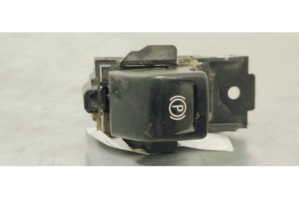 Recambio de freno de mano electrico para opel insignia berlina 1.6 cdti 136 fap referencia OEM IAM 9060790  