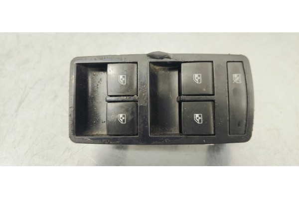 Recambio de mando elevalunas delantero izquierdo para opel insignia berlina 1.6 cdti 136 fap referencia OEM IAM 22915121  