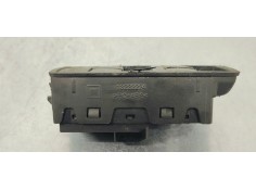 Recambio de mando elevalunas delantero izquierdo para opel insignia berlina 1.6 cdti 136 fap referencia OEM IAM 22915121  