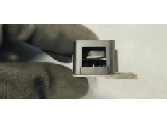 Recambio de antena para opel insignia berlina 1.6 cdti 136 fap referencia OEM IAM 23223201  