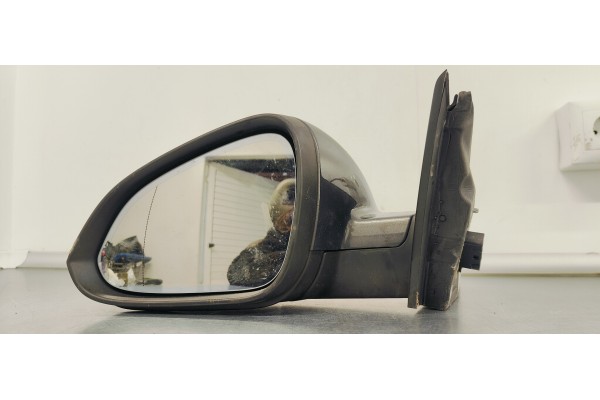Recambio de retrovisor izquierdo para opel insignia berlina 1.6 cdti 136 fap referencia OEM IAM E1021002  