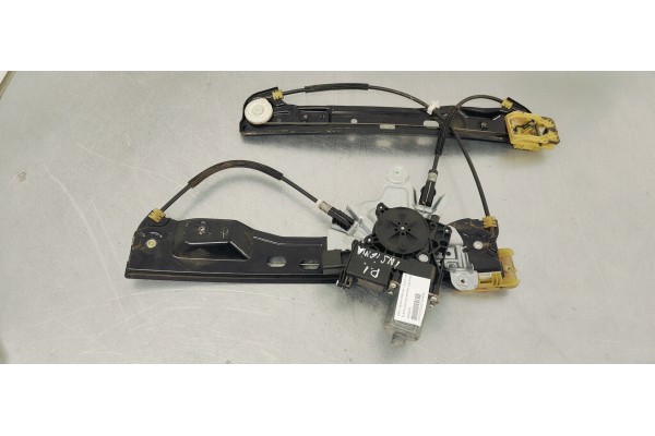 Recambio de elevalunas delantero izquierdo para opel insignia berlina 1.6 cdti 136 fap referencia OEM IAM 20952452  