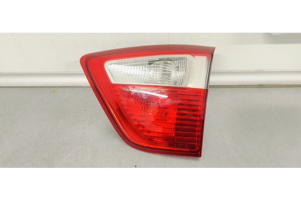 Recambio de piloto trasero derecho interior para ford c-max referencia OEM IAM AM5113A602BD  