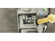 Recambio de piloto trasero derecho interior para ford c-max referencia OEM IAM AM5113A602BD  