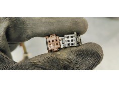 Recambio de retrovisor derecho para peugeot 5008 1.6 hdi 110 fap referencia OEM IAM E20208199  