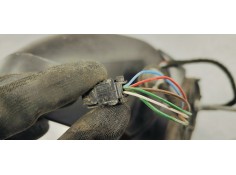 Recambio de retrovisor izquierdo para peugeot 5008 1.6 hdi 110 fap referencia OEM IAM E20208199  