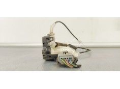 Recambio de cerradura puerta delantera derecha para peugeot 5008 1.6 hdi 110 fap referencia OEM IAM 825154  