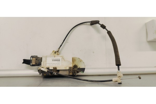 Recambio de cerradura puerta delantera izquierda para peugeot 5008 1.6 hdi 110 fap referencia OEM IAM 825158  