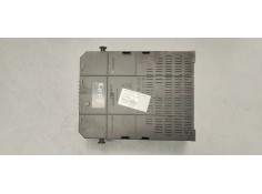 Recambio de caja reles / fusibles para peugeot 5008 1.6 hdi 110 fap referencia OEM IAM 9664059080  