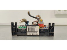 Recambio de caja reles / fusibles para peugeot 5008 1.6 hdi 110 fap referencia OEM IAM 9664059080  