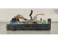Recambio de caja reles / fusibles para peugeot 5008 1.6 hdi 110 fap referencia OEM IAM 9664059080  