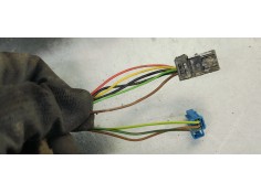 Recambio de retrovisor derecho para citroen c4 grand picasso exclusive plus referencia OEM IAM E9024375  