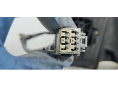 Recambio de retrovisor derecho para ford focus cabrio (ca5) 2.0 referencia OEM IAM E9014292  