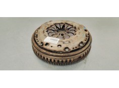 Recambio de kit embrague para nissan juke (f15) 1.5 dci 110 fap referencia OEM IAM 302050418R  