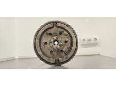 Recambio de kit embrague para nissan juke (f15) 1.5 dci 110 fap referencia OEM IAM 302050418R  