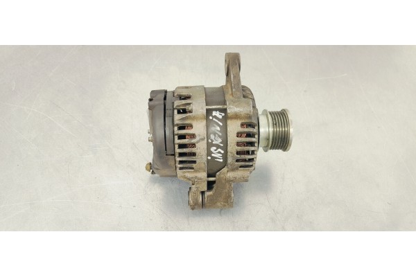 Recambio de alternador para opel insignia berlina 2.0cdti 130 fap referencia OEM IAM 13502583  