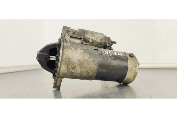 Recambio de motor arranque para opel insignia berlina 2.0cdti 130 fap referencia OEM IAM 55352882  