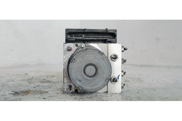 Recambio de abs para toyota verso 1.6d4d 112 fap referencia OEM IAM 445400F070  