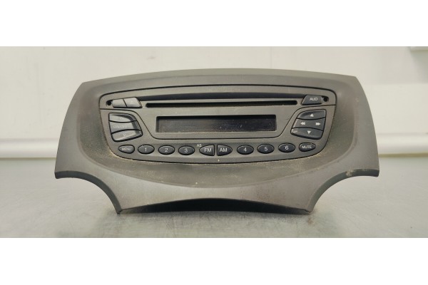 Recambio de sistema audio / radio cd para ford ka (ccu) referencia OEM IAM 7356007820  