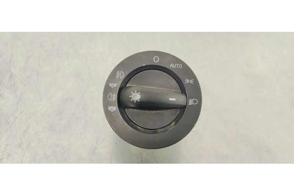 Recambio de mando luces para audi a6 berlina (4f2) 3.0 tdi quattro (165kw) referencia OEM IAM 4F1941531D  