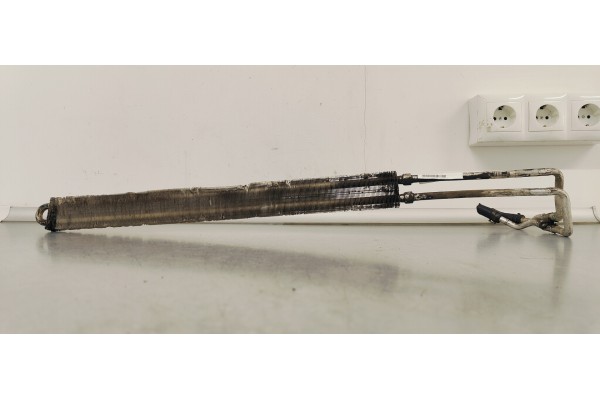 Recambio de radiador aceite para opel insignia berlina 2.0cdti 130 fap referencia OEM IAM 13286331  