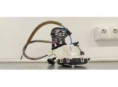 Recambio de cerradura puerta trasera izquierda para mercedes-benz clase b (w246) referencia OEM IAM A0997305500  