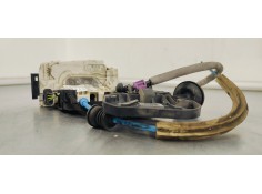 Recambio de cerradura puerta trasera izquierda para mercedes-benz clase b (w246) referencia OEM IAM A0997305500  