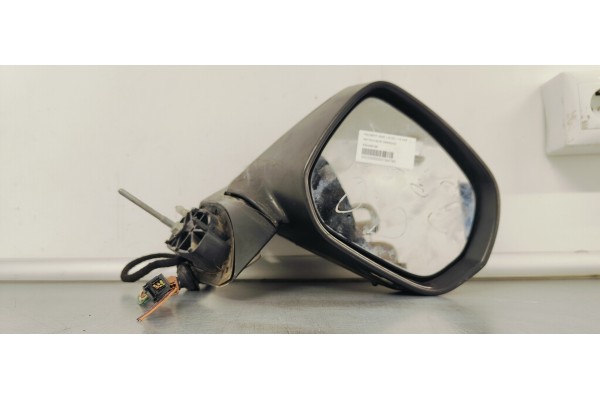 Recambio de retrovisor derecho para peugeot 5008 1.6 hdi 110 fap referencia OEM IAM E20208199  