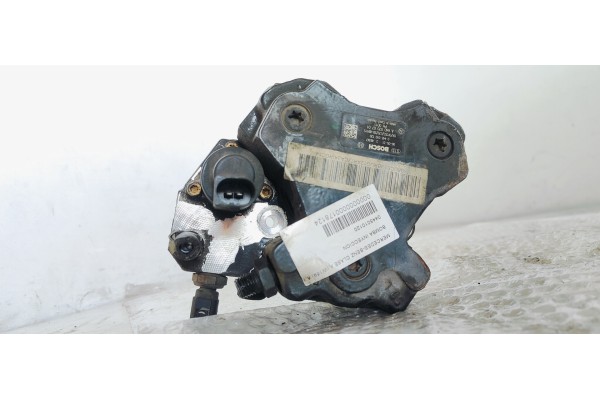 Recambio de bomba inyeccion para mercedes-benz clase a (w169) a 180 cdi a-edition referencia OEM IAM 0445010120  