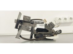 Recambio de cerradura puerta trasera derecha para ford grand c-max 2.0 tdci 140 fap referencia OEM IAM AM5AR26412CB  