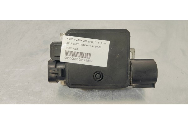 Recambio de rele electroventiladores para ford focus lim. (cb8) referencia OEM IAM 940002906  