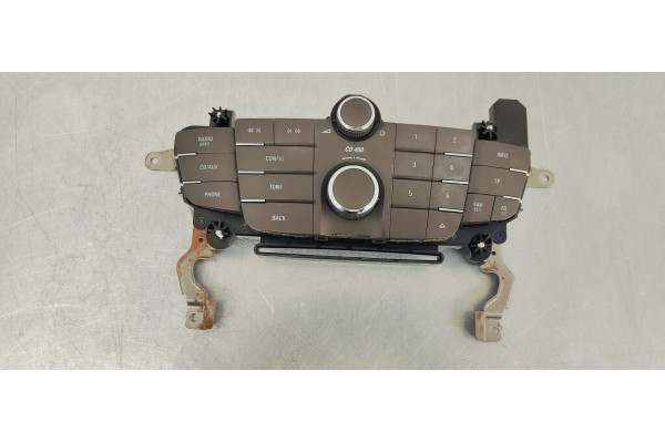 Recambio de mando multifuncion para opel insignia berlina 2.0cdti 130 fap referencia OEM IAM 13321293  